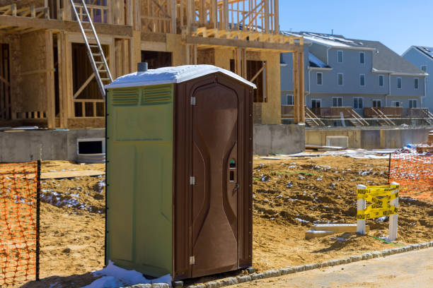 Best Local porta potty services  in Pelican Bay, TX